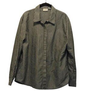 Chicos Button Up Collared Shirt NWOT